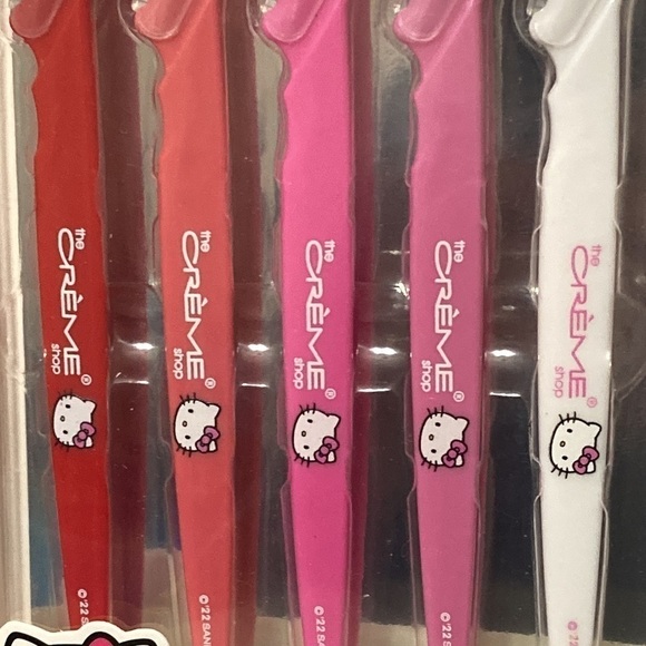 CLEARANCE HELLO KITTY BYE, FUZZIES! PERFECT ARCH SHAPING RAZORS PACK OF 5 - Picture 3 of 7